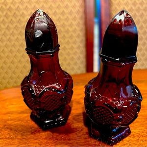 1876 Vintage Avon Cape Cod Ruby Red collection